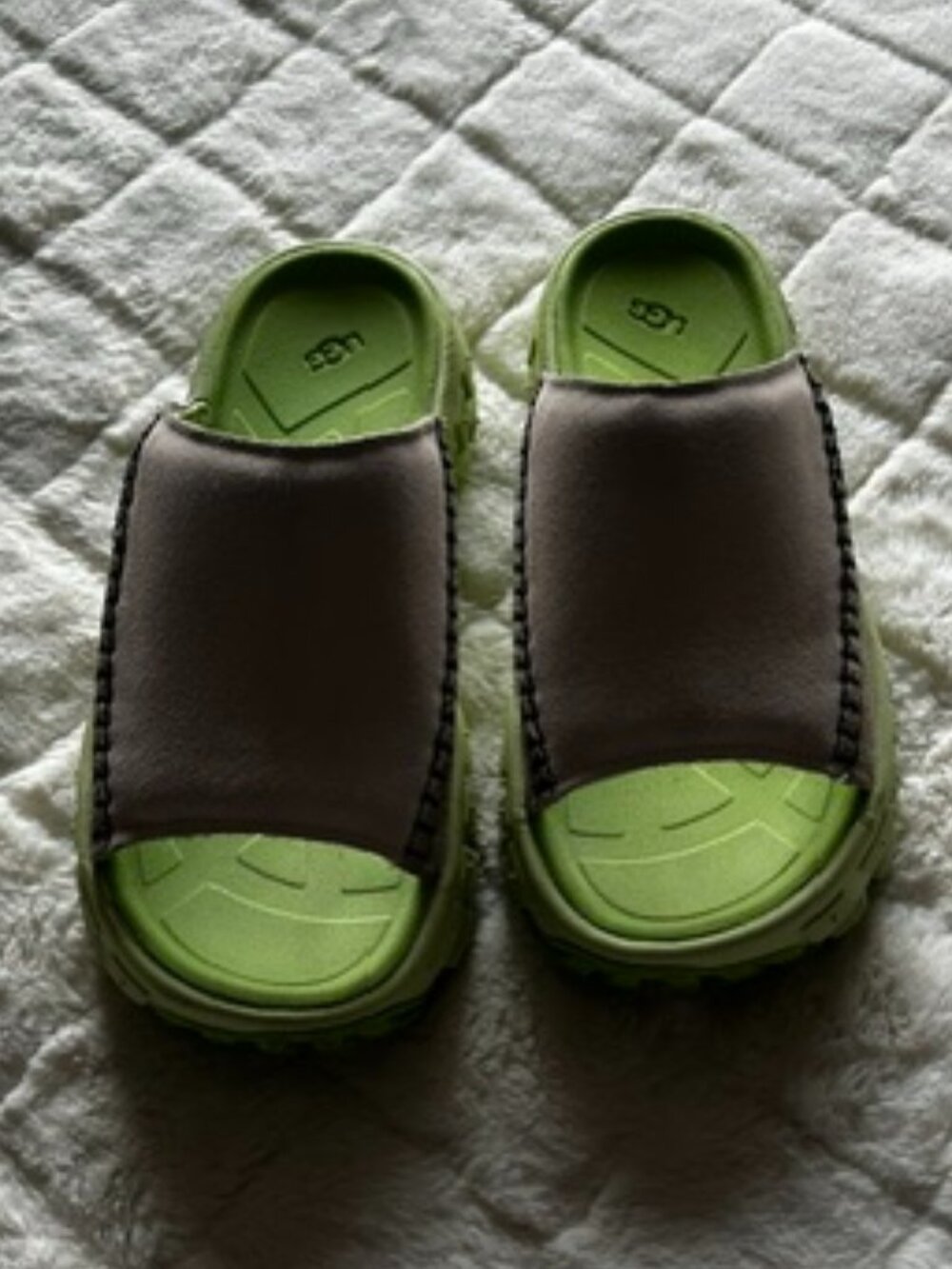 Preowned UGG® Venture Daze Platform Slide Sandal - Size 7